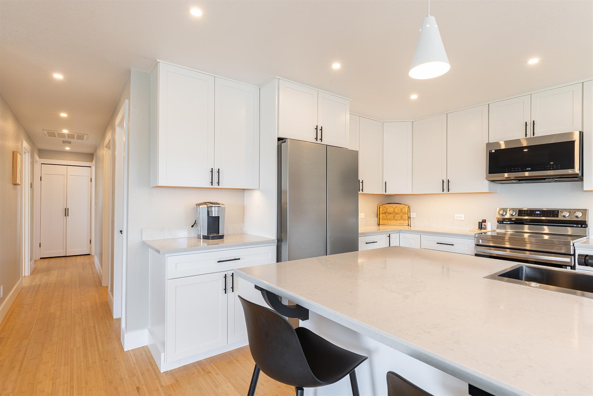 0600 Kitchen005