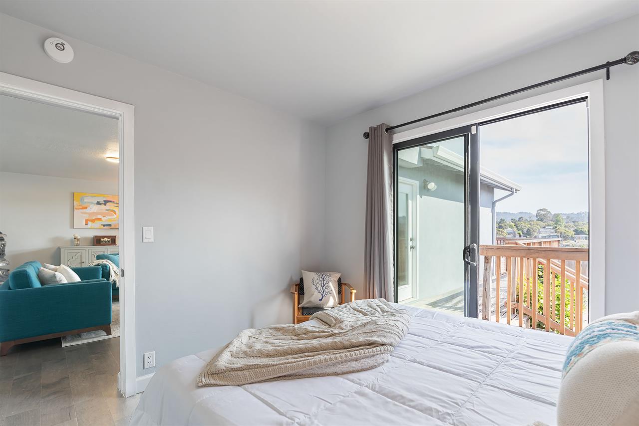 Bedroom 4, Queen, En Suite with Shower