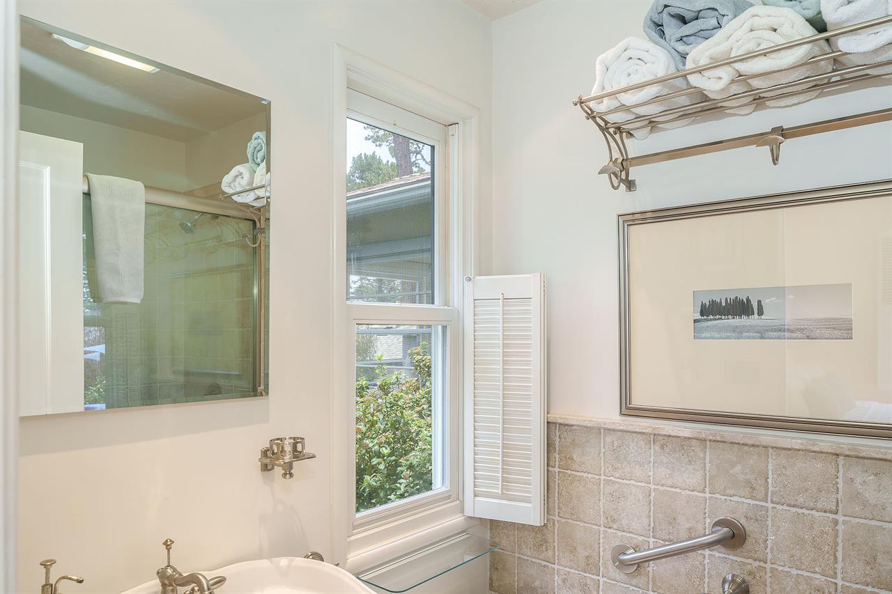 En Suite Bath has a Shower