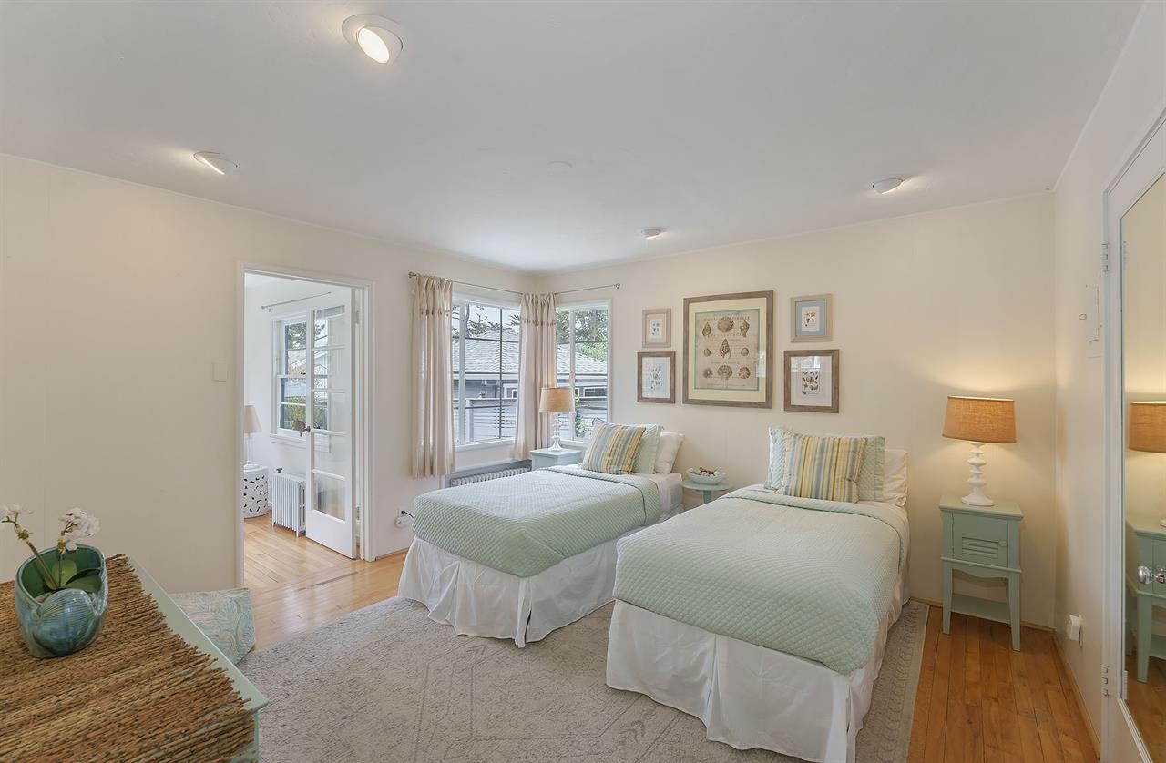 Bedroom 2  2 Twins or King with Foam Topper