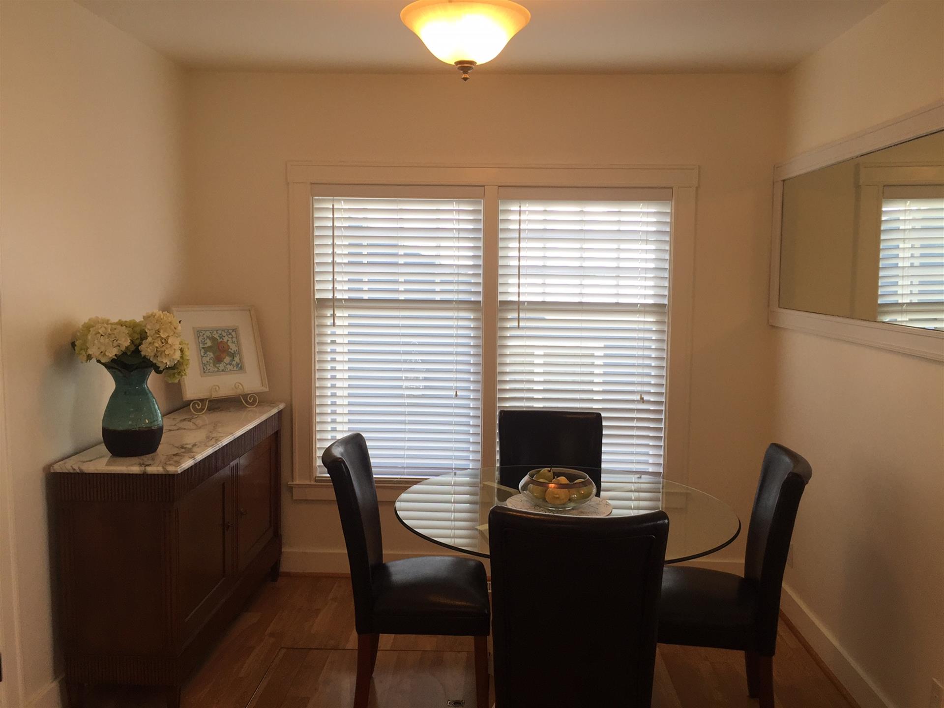 Breakfast Nook