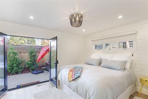 Bedroom 1, King Bed, En Suite, Patio Access, Downstairs