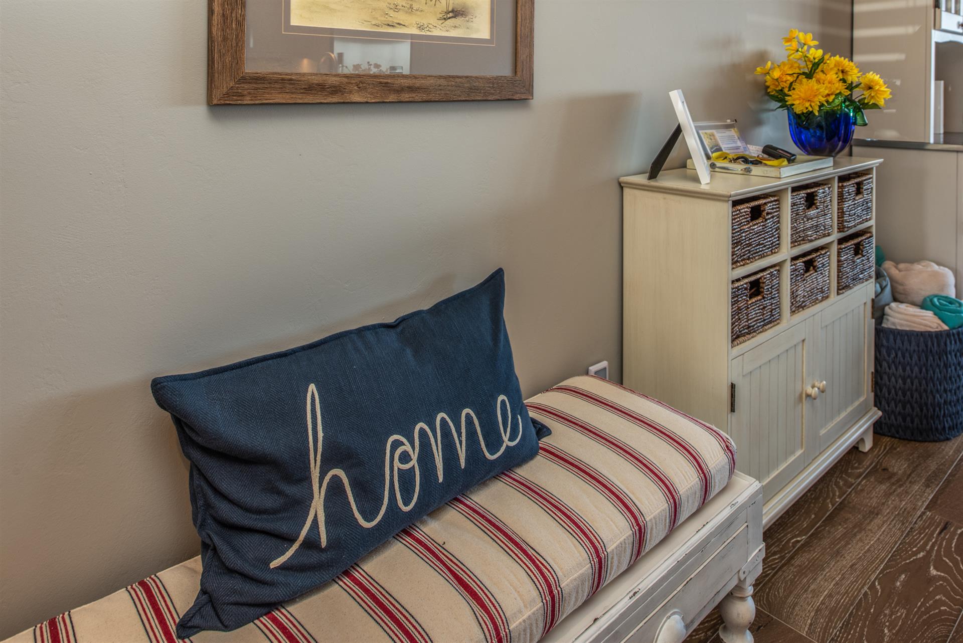 Lovely Beachy Decor