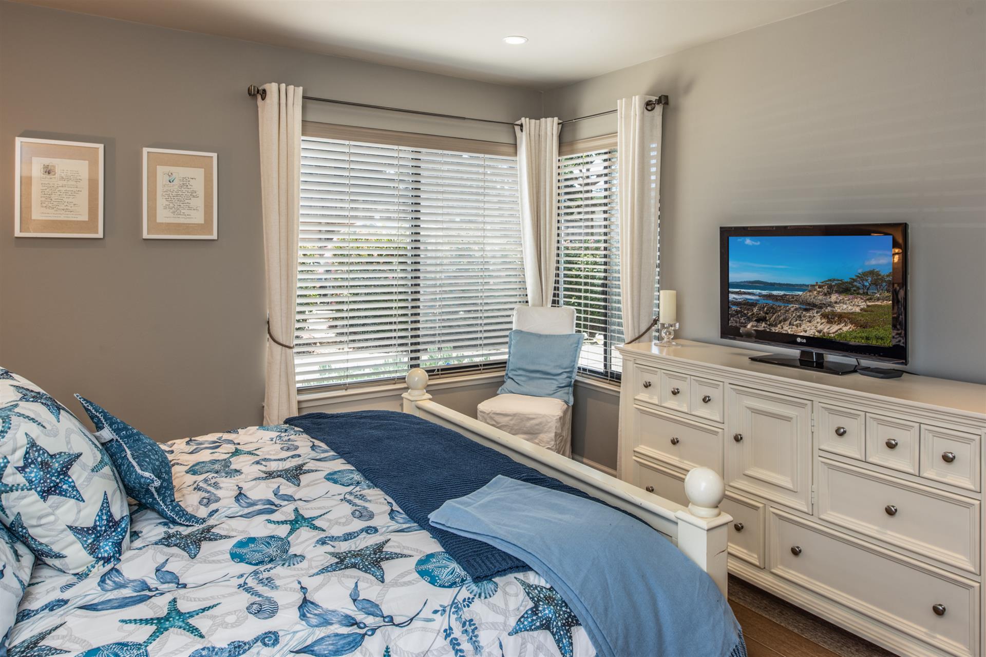Queen Bed and an HDTV