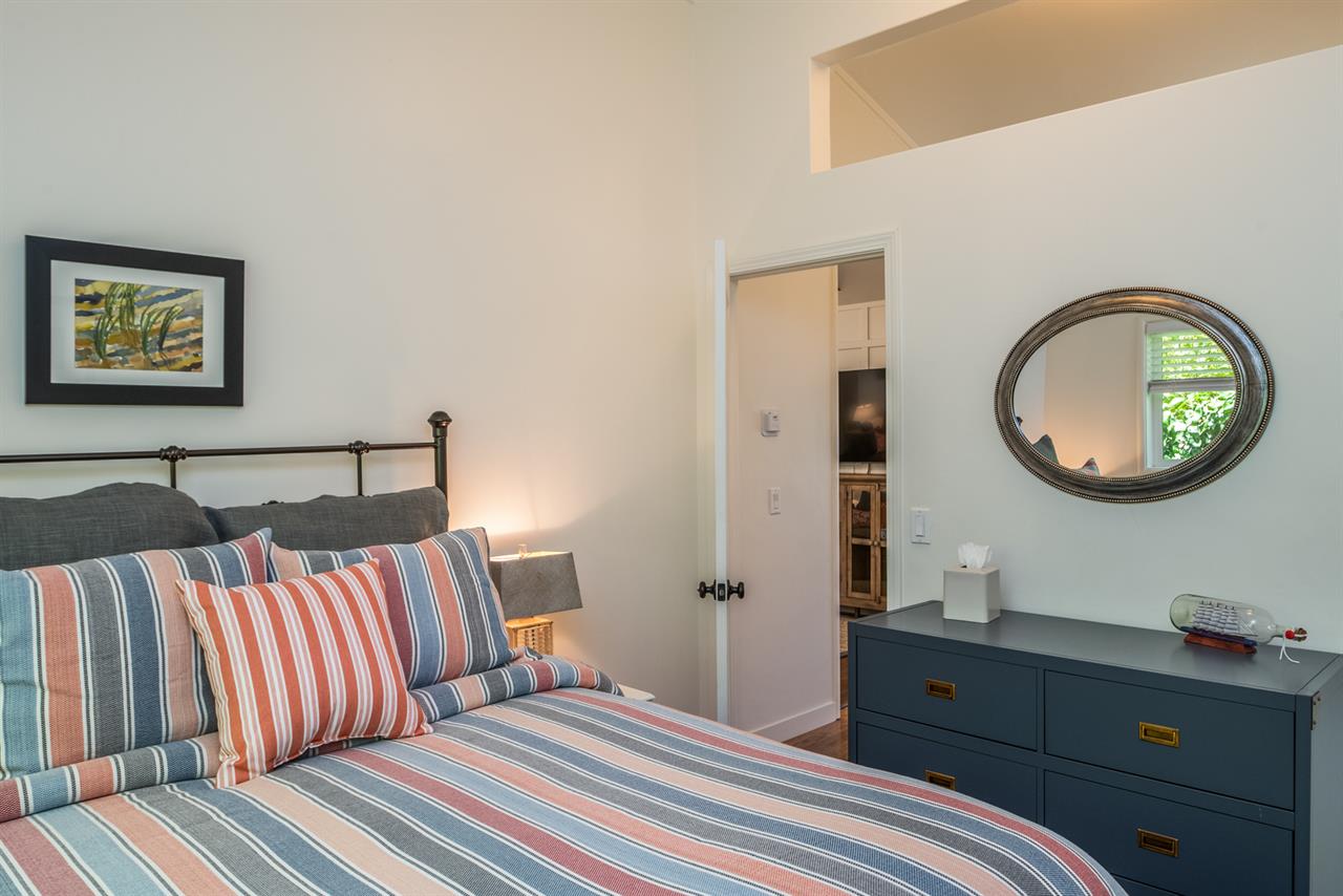 Guest Bedroom with Queen Bed