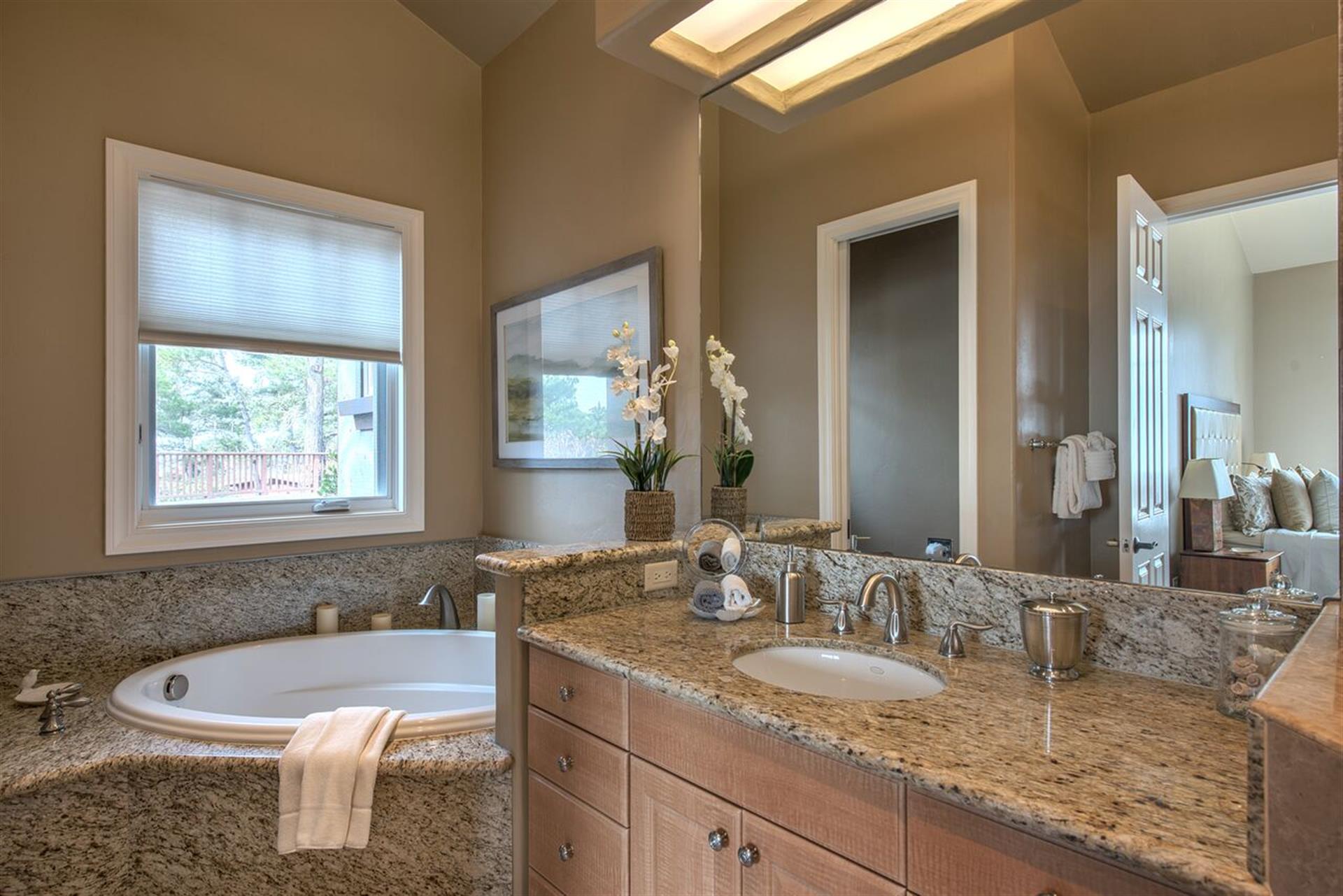 En Suite Bath  Whirlpool Tub, Separate Shower, Two Vanities