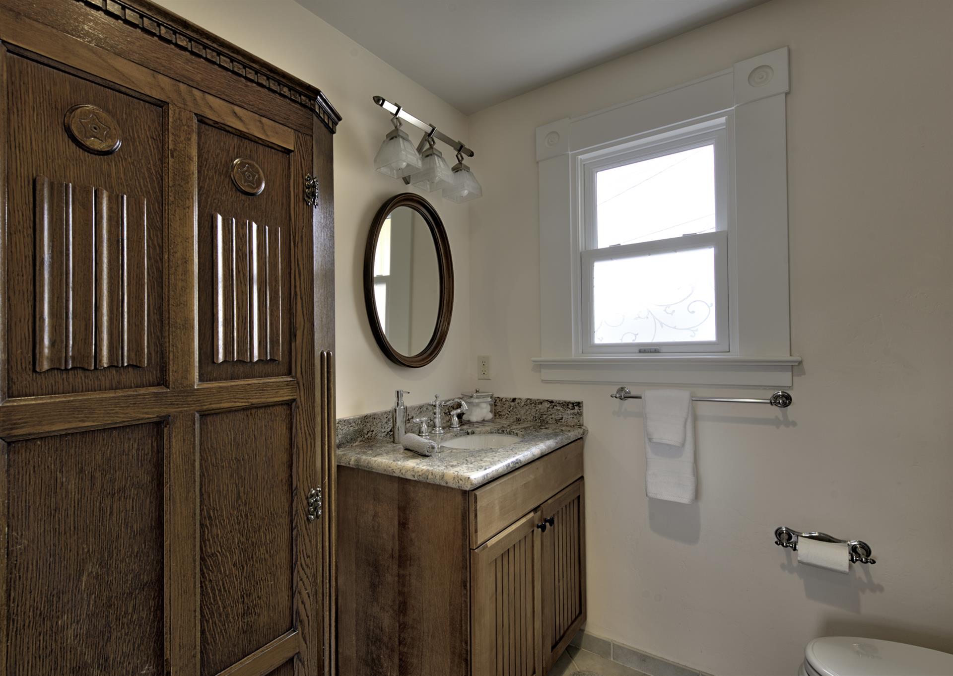Downstairs Half Bathroom