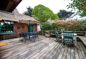 Huge Outdoor Deck for Entertaining has a Gourmet Gas BBQ