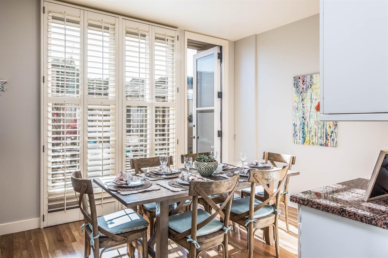 Casual Dining Area for Six off the Kitchen