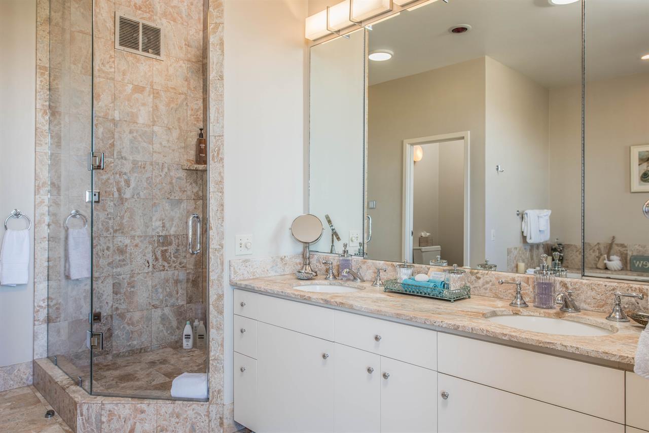 En Suite Bath, Tub, Separate Steam Shower, Two Sinks