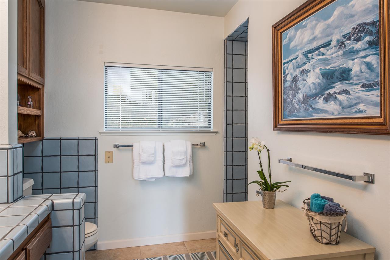 EnSuite Bath for Bedroom 3 has a Shower