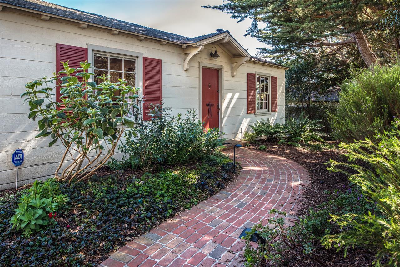 Spacious Home with Beautiful Landscaping