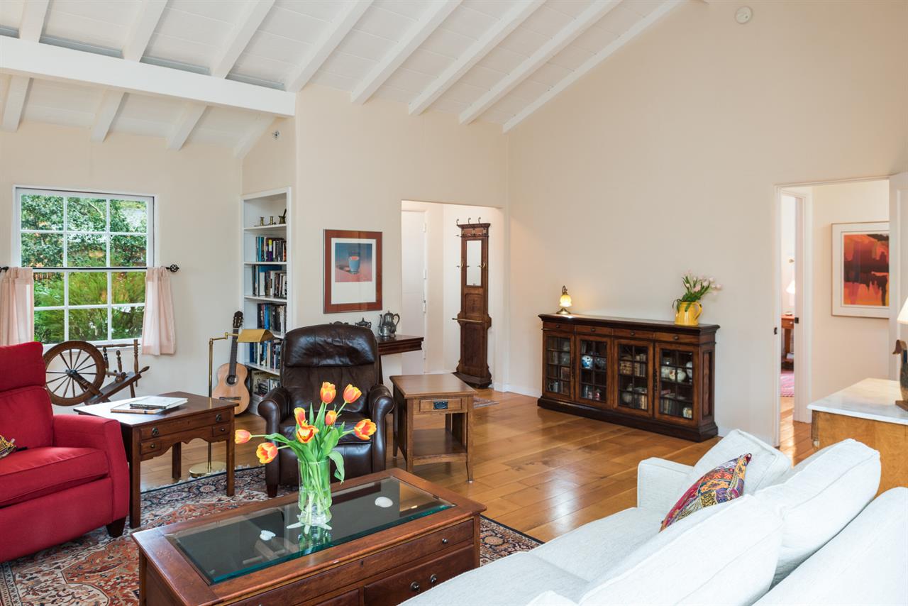 Vaulted Beamed Ceilings