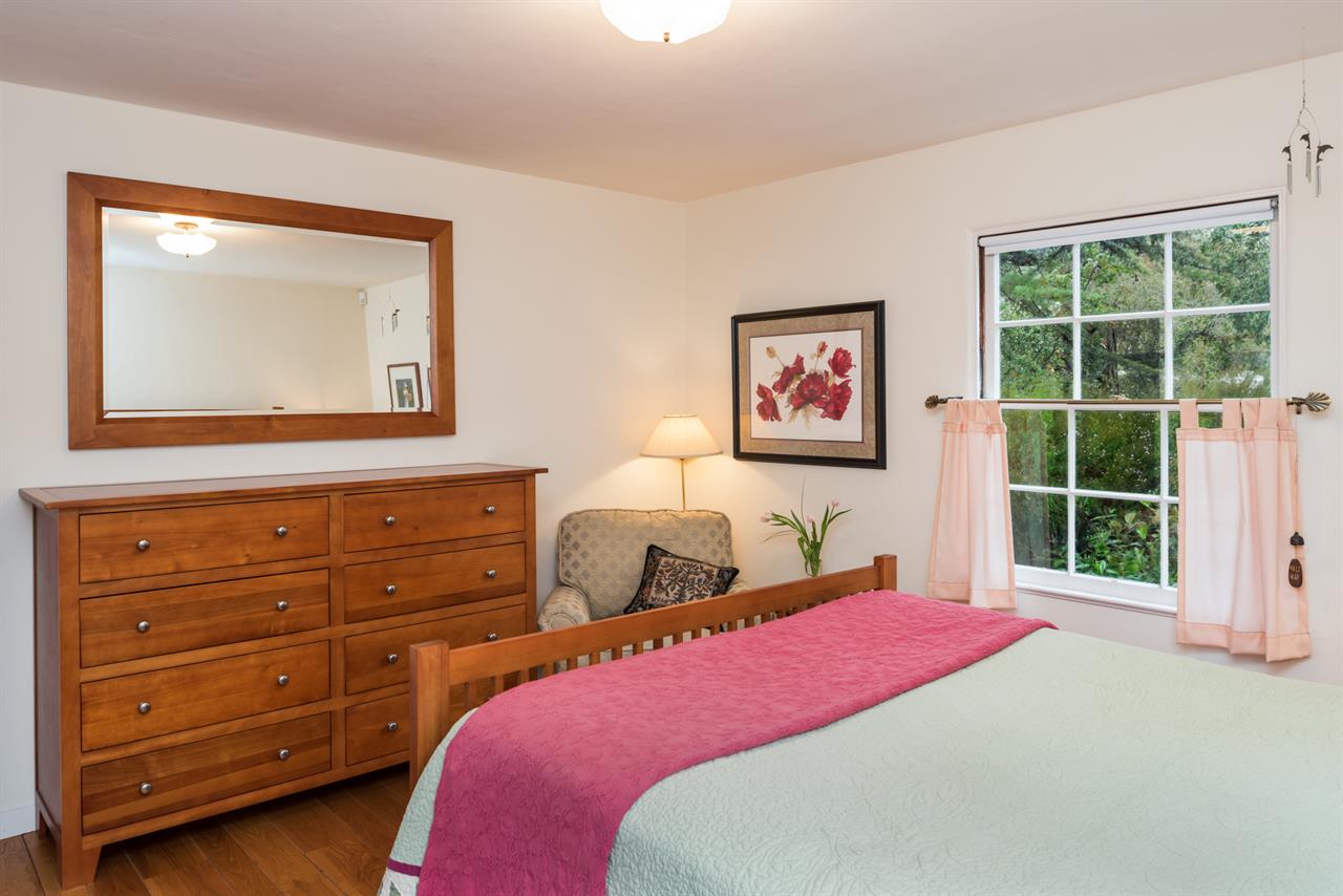 Bedroom 2 with Queen Bed