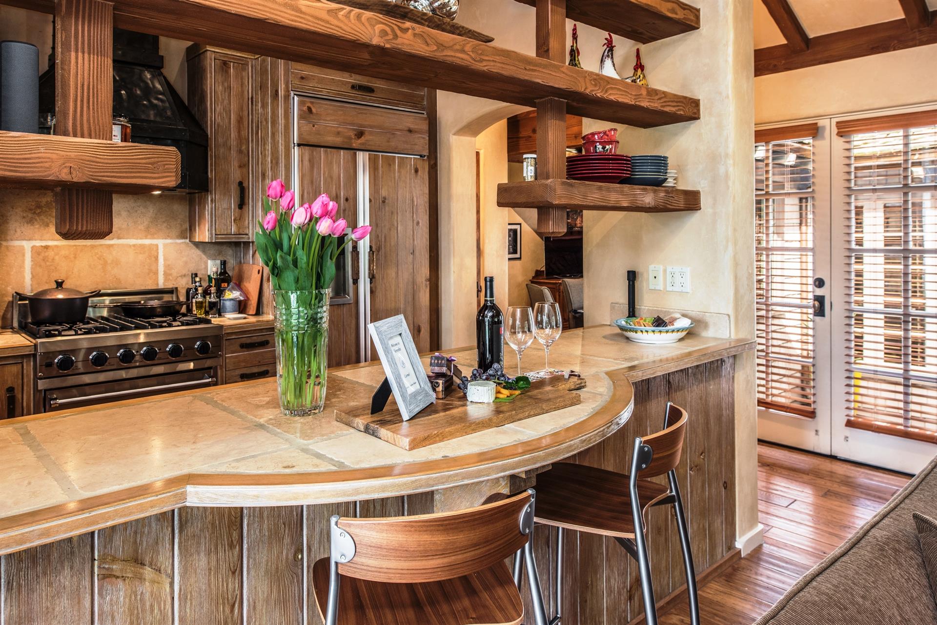 Fully Equipped Gourmet Kitchen