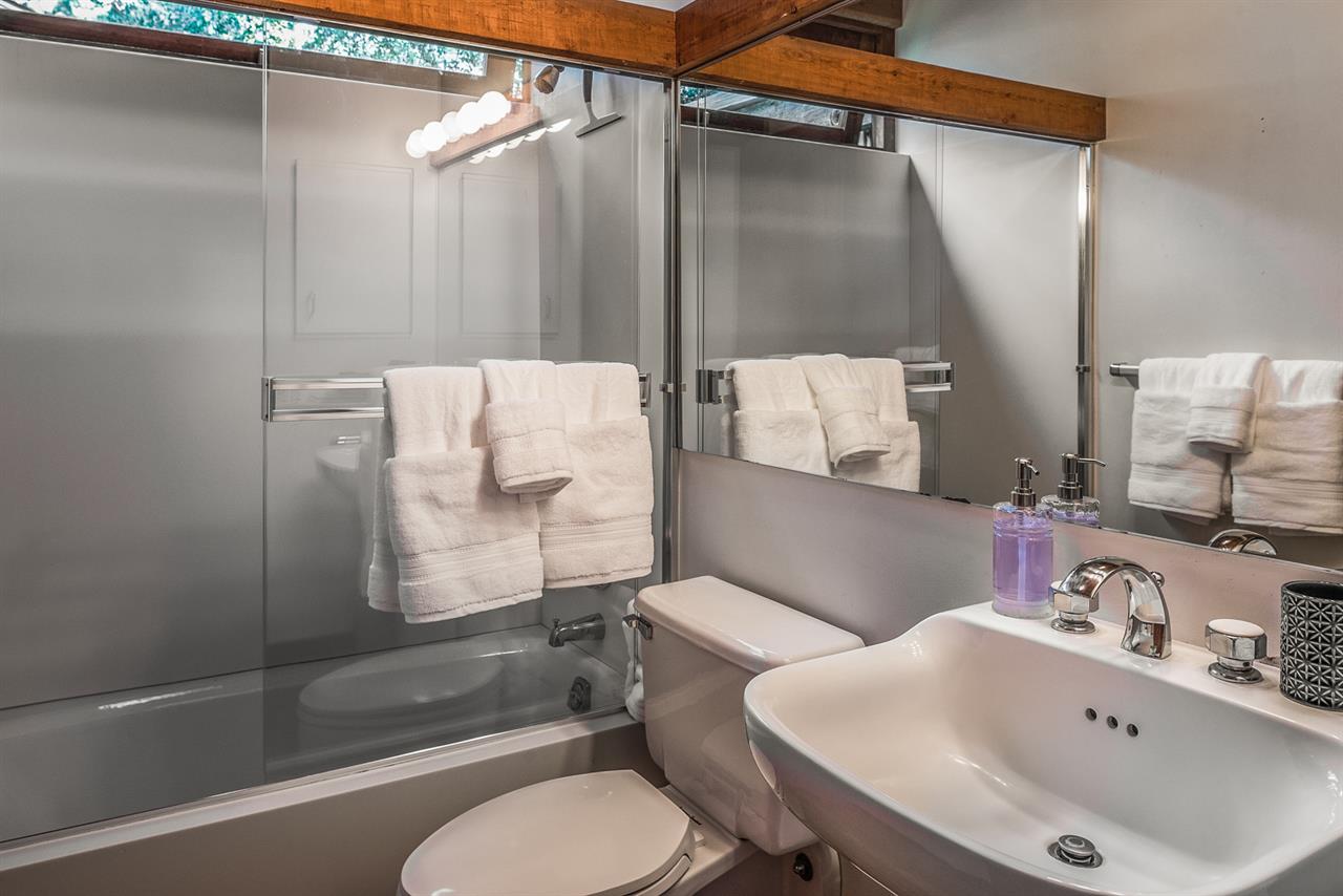 Upstairs Bathroom with Shower Over Tub