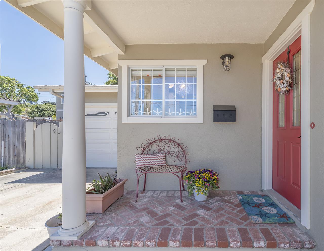 Betsys Nest  2 bedrooms  2 baths