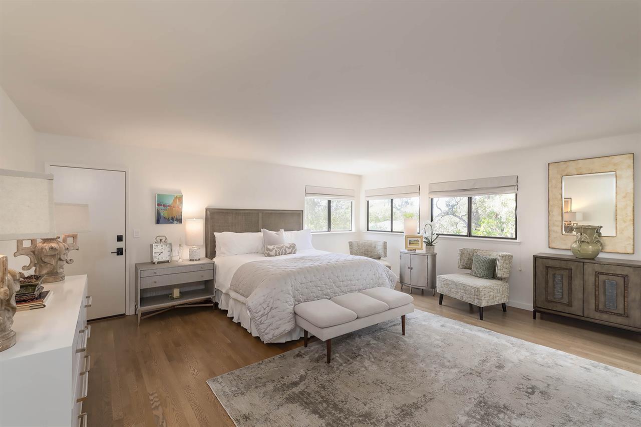 Bedroom 1, King Bed, En Suite Bath with Shower