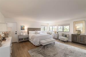 Bedroom 1, King Bed, En Suite Bath with Shower