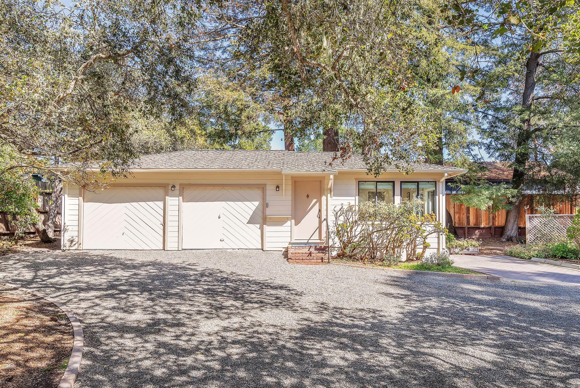 Guest Suite is Attached to the Garage in the Back Yard