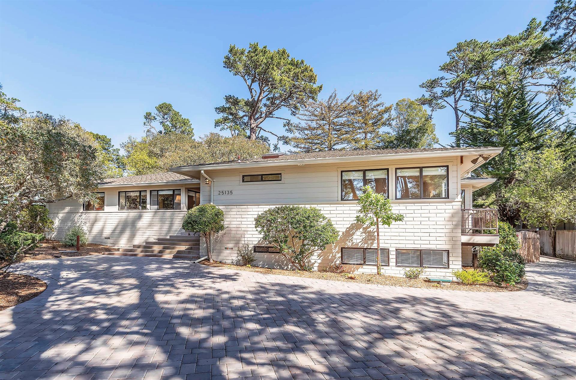 Front of Home, Ample Parking