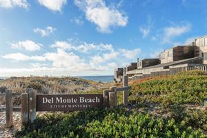 Dream Getaway Oceanfront on Del Monte Beach in Monterey