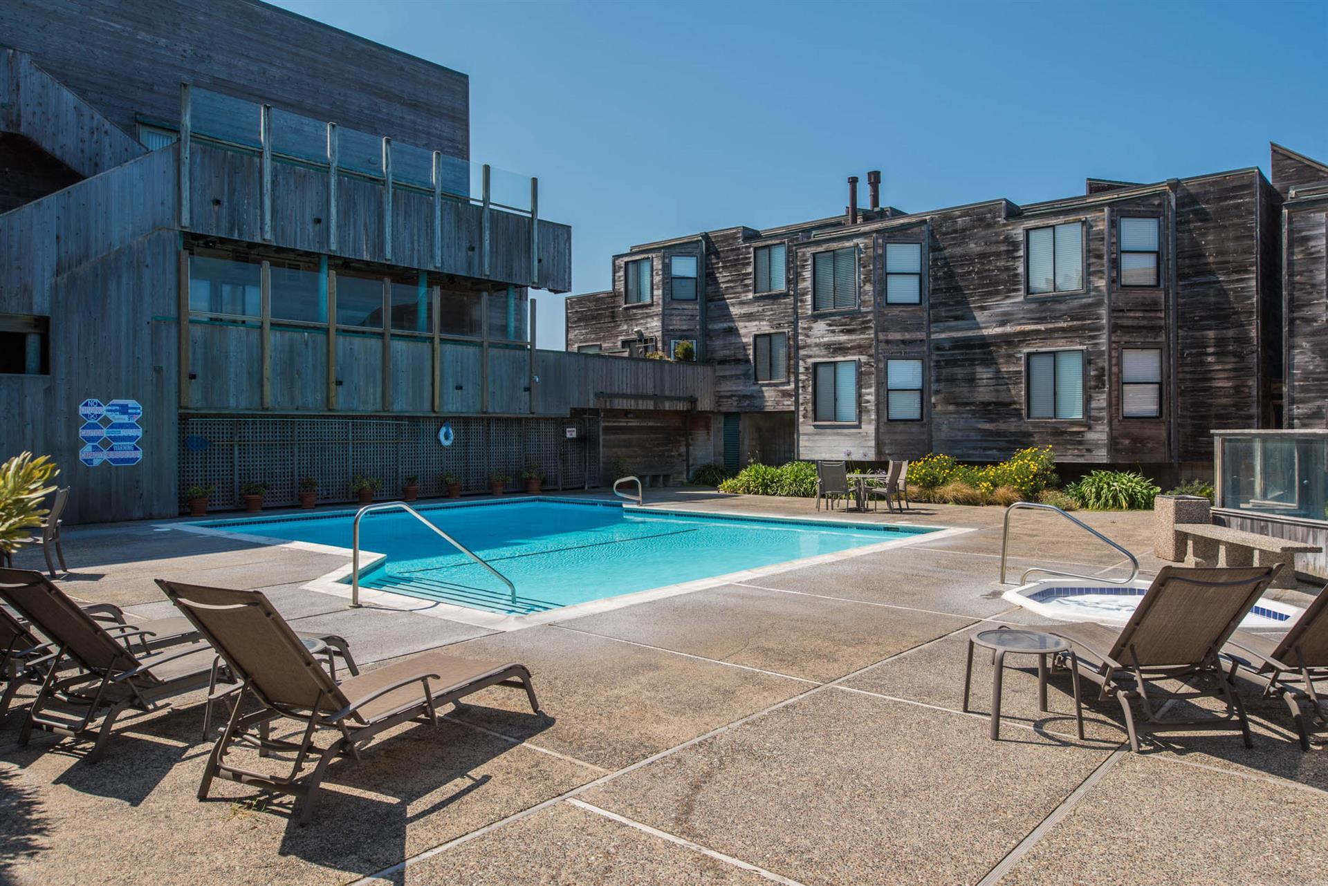 Community Pool and Hot Tub
