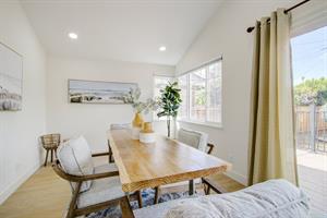 Additional Seating Area next to the Living Room