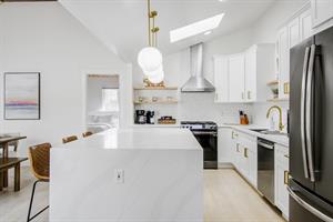 Freshly Renovated Kitchen