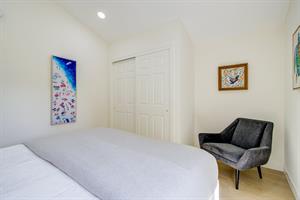 Bedroom 4  Queen Bed