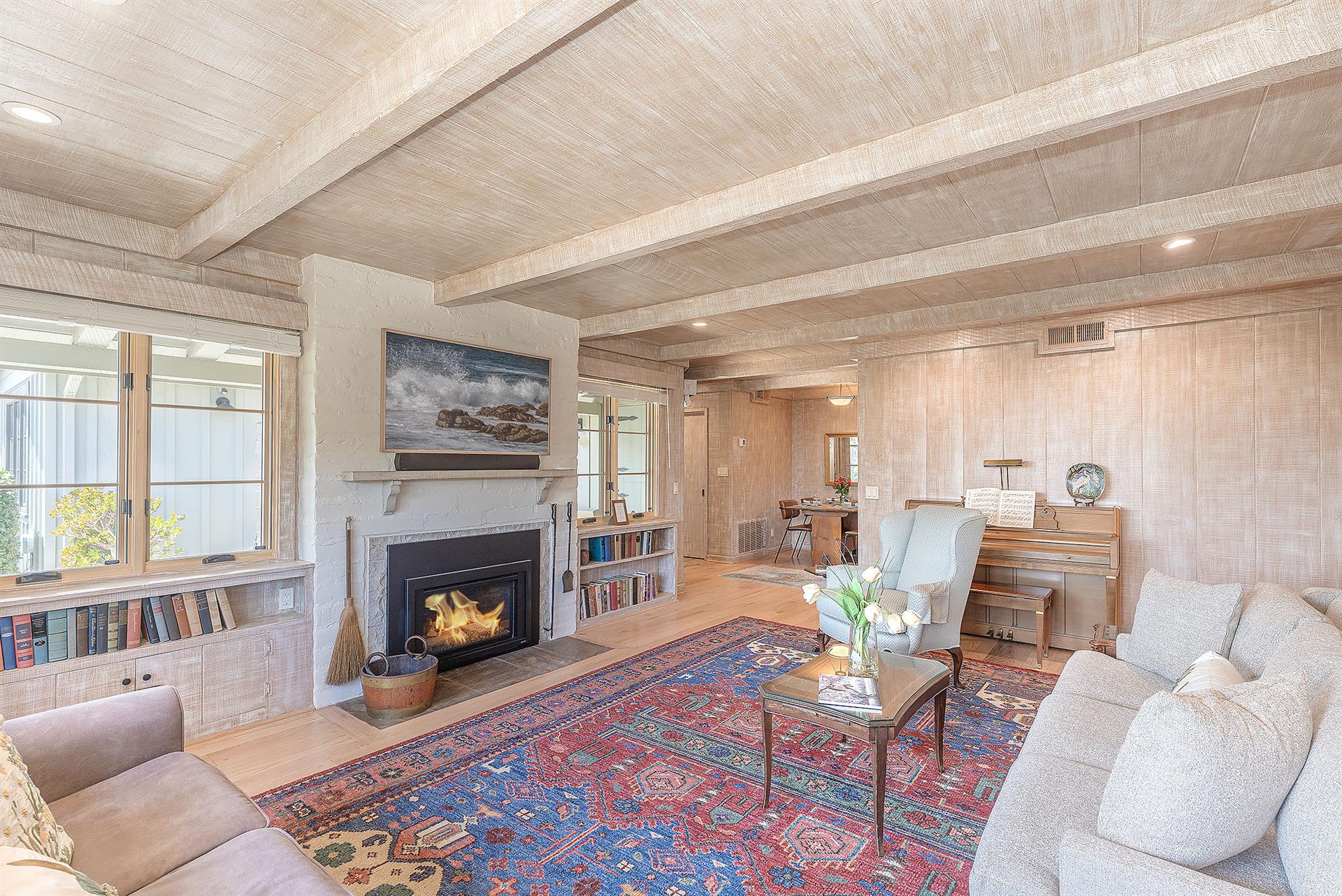 Living Room with Gas Fireplace and HDTV