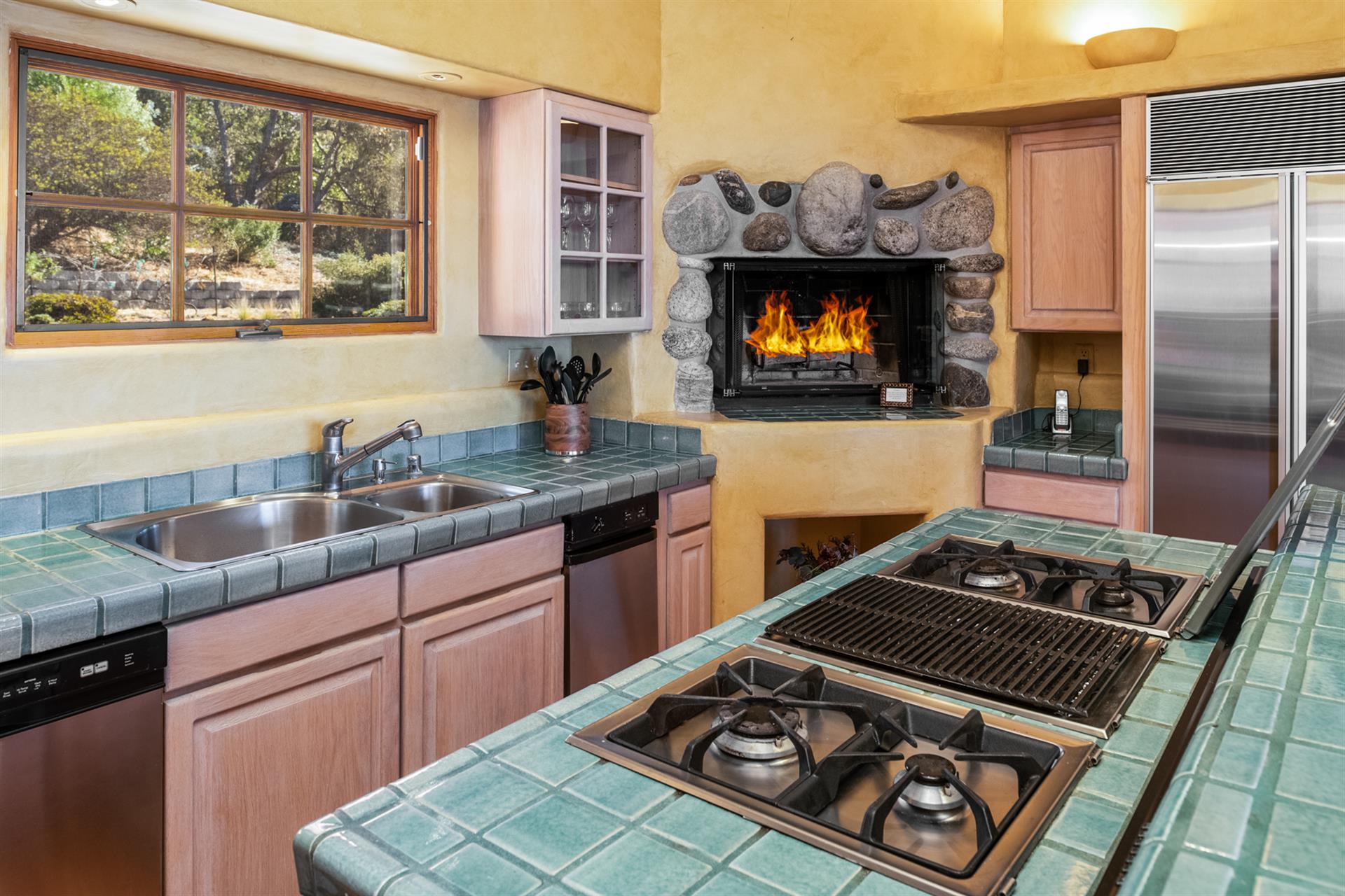 Fully Equipped Chefs Kitchen