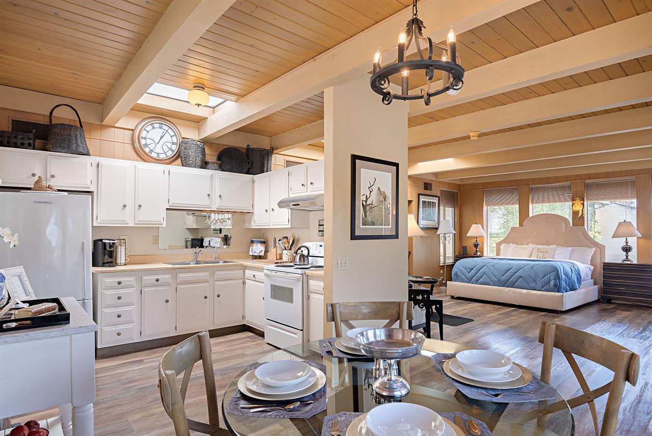 Dining Area and Kitchen, Facing King Bed Sleeping Area
