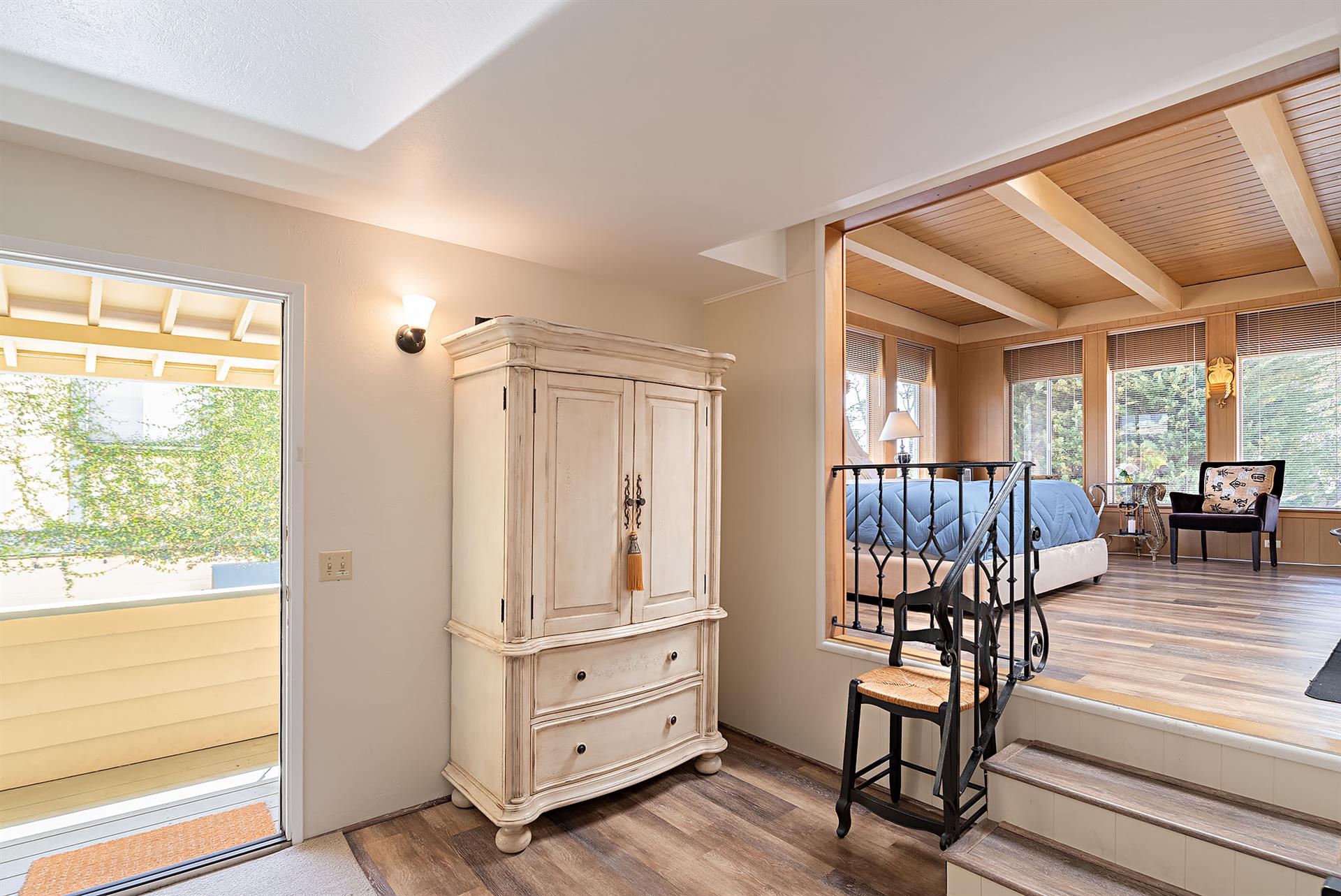 Entry Foyer