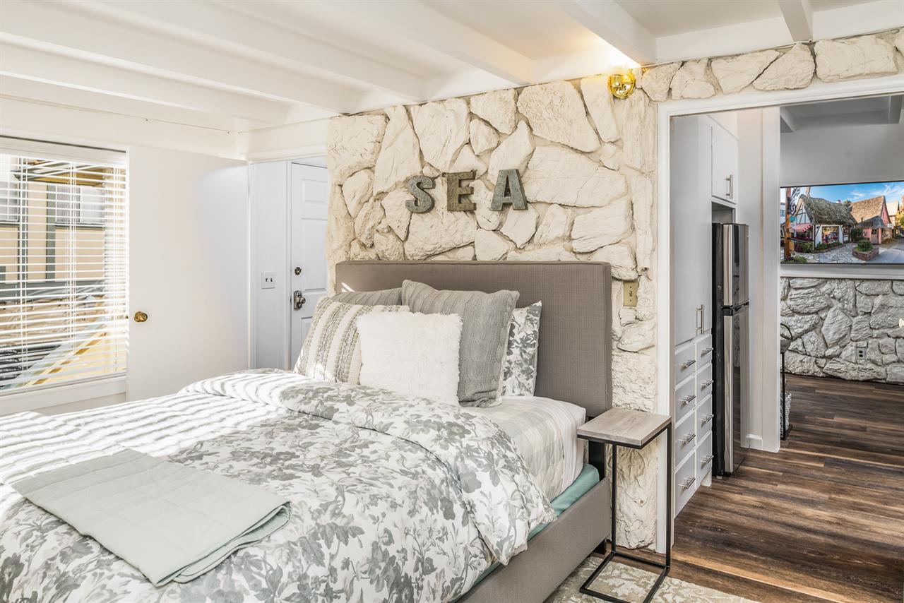 Bedroom with King Bed Queen in photo has been replaced