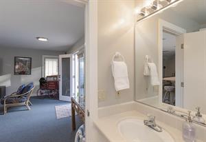 Detached Game Room with Half Bath