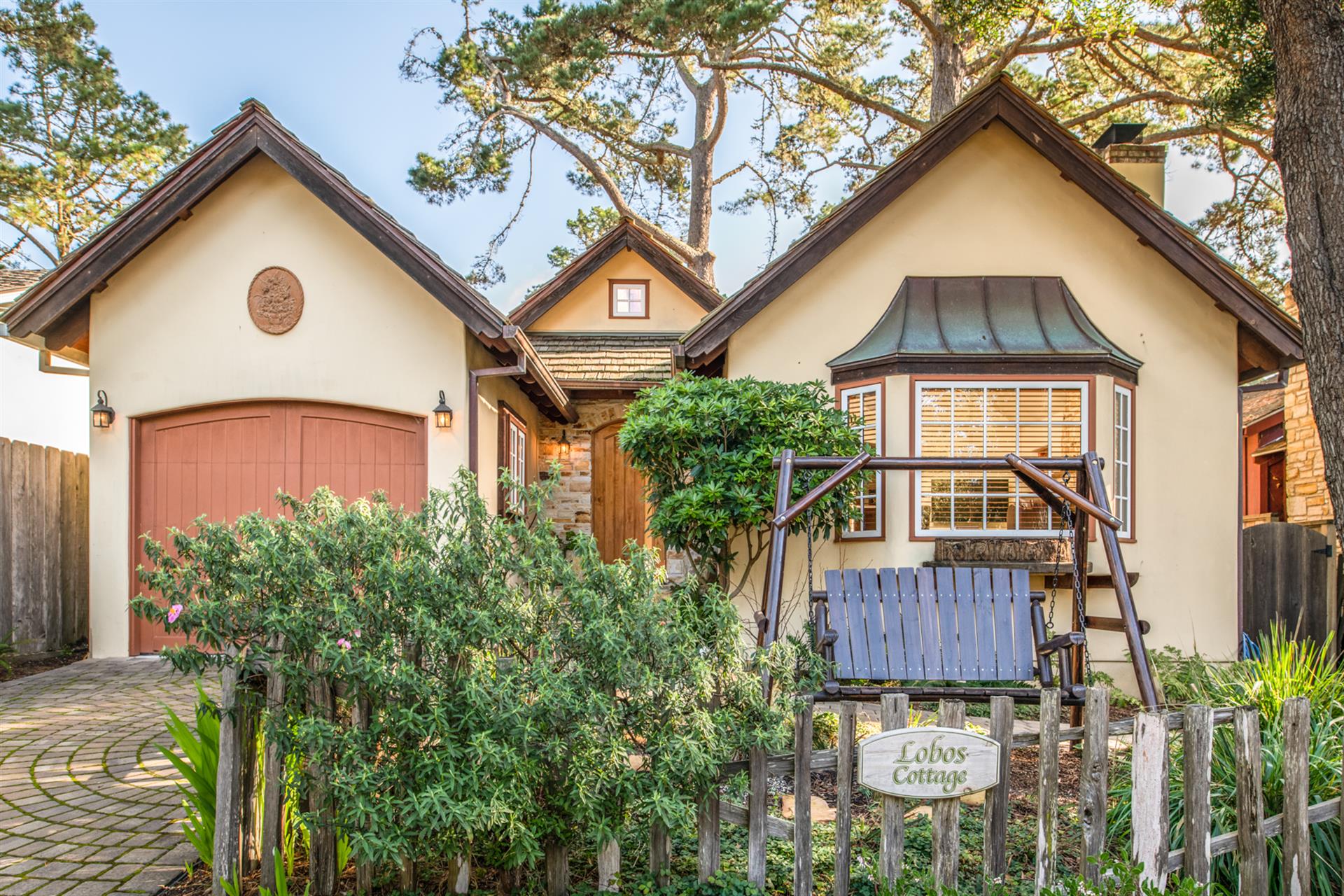 Welcome to Lobos Cottage in CarmelbytheSea