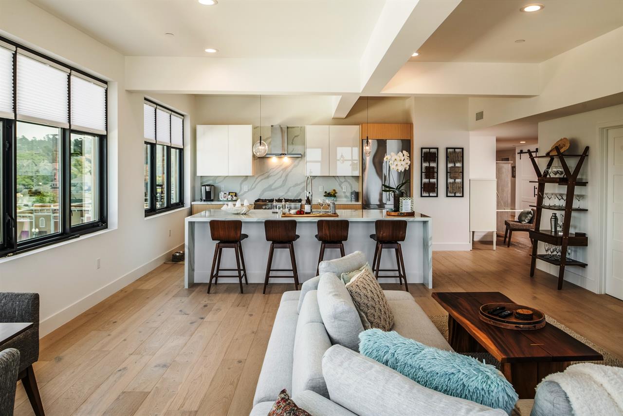 Great Room  Luxurious Designer Furniture