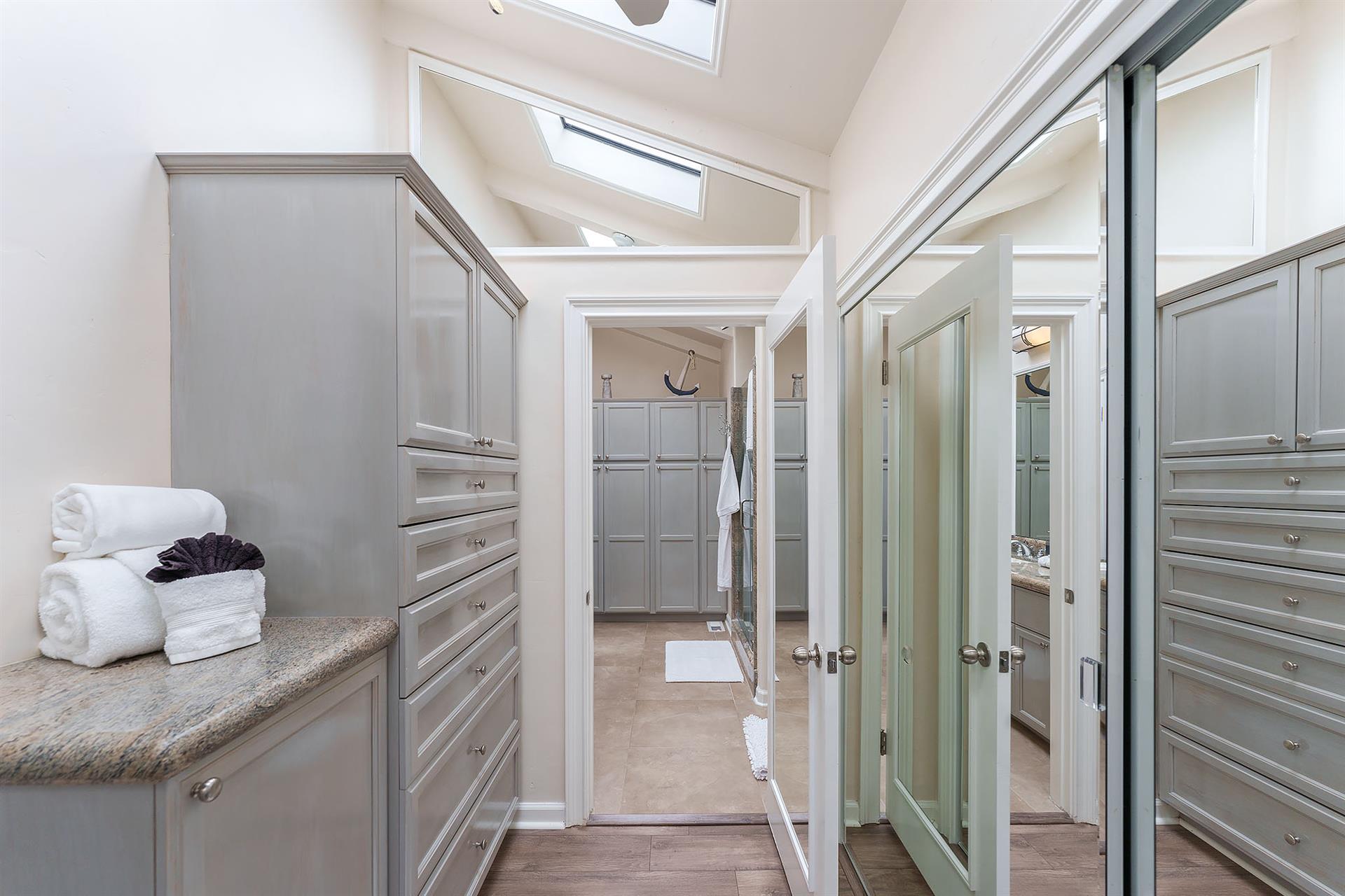 En Suite Bath, Shower, Bidet, Two Sinks
