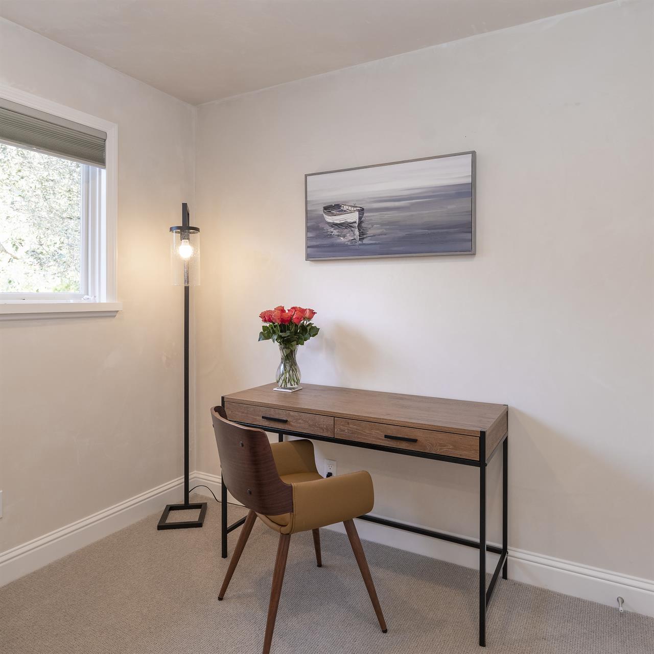 Bedroom 1, California King, Upstairs
