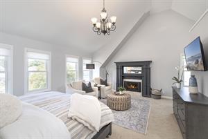Bedroom 1, Cal King, Fireplace, TV, En Suite