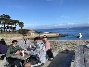 Short walk to Lovers Point Park and Beach