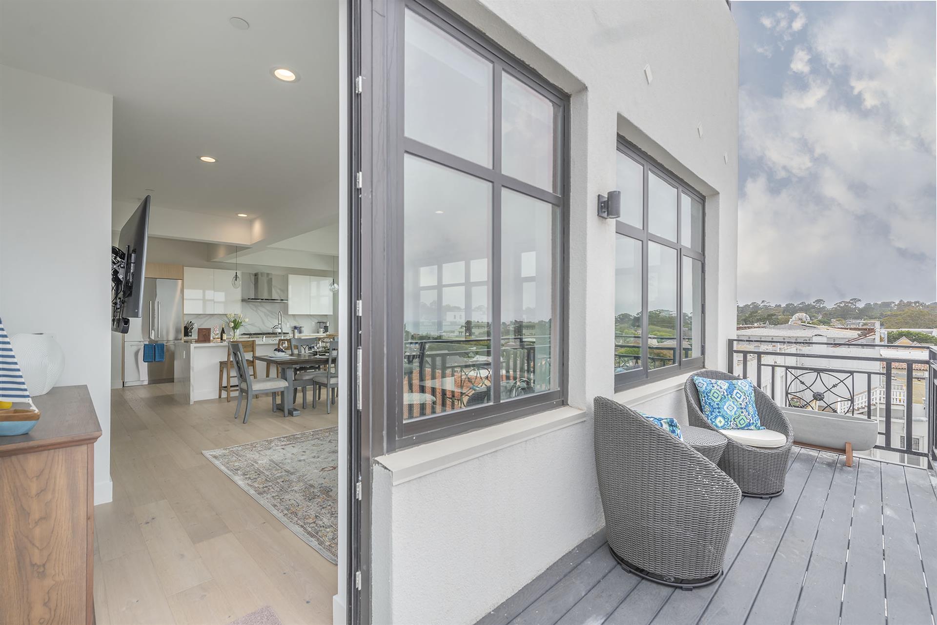 Outdoor Balcony