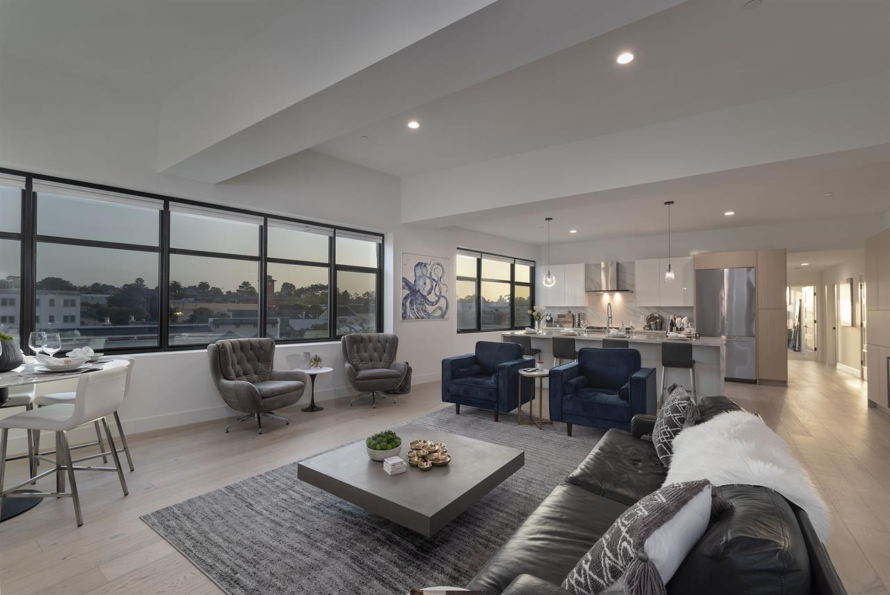 Living RoomGreat Room at Sunset