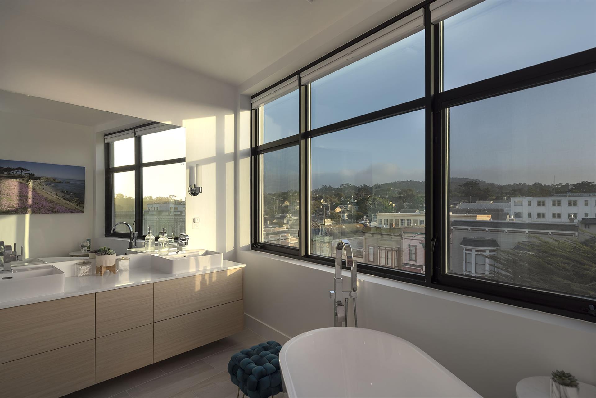En Suite Bathroom at Sunset