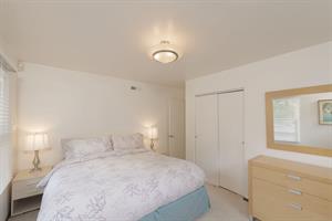 Bedroom 1, King Bed, TV