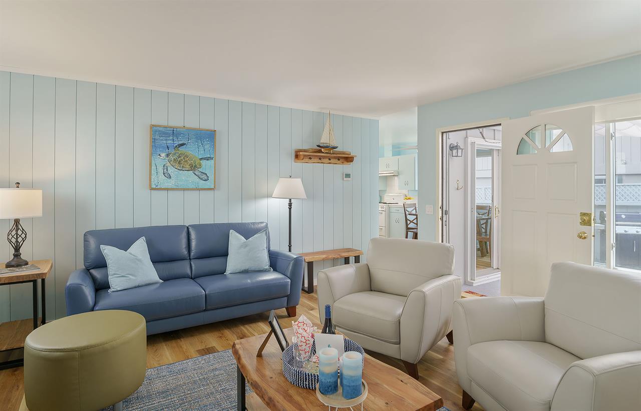 Living Room with Fireplace and HDTV