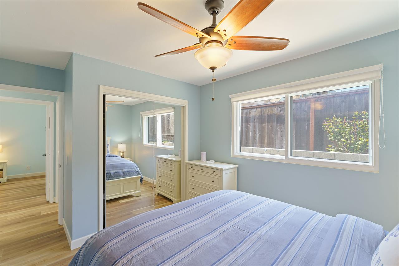 Bedroom 3, Queen Bed