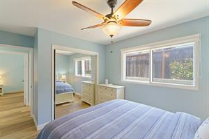 Bedroom 3, Queen Bed