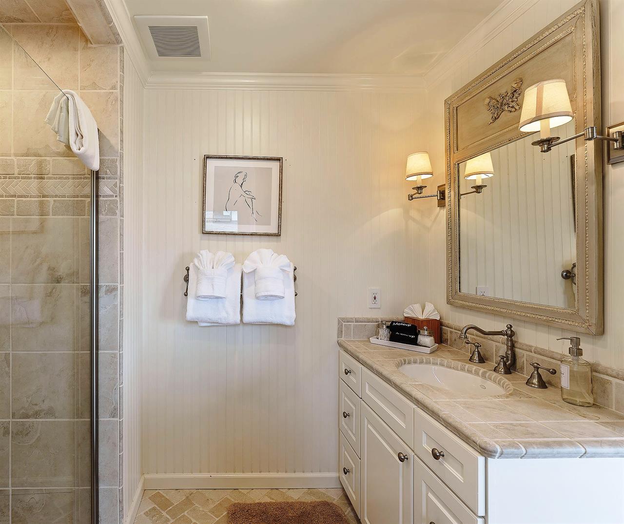 En Suite Bath with Shower